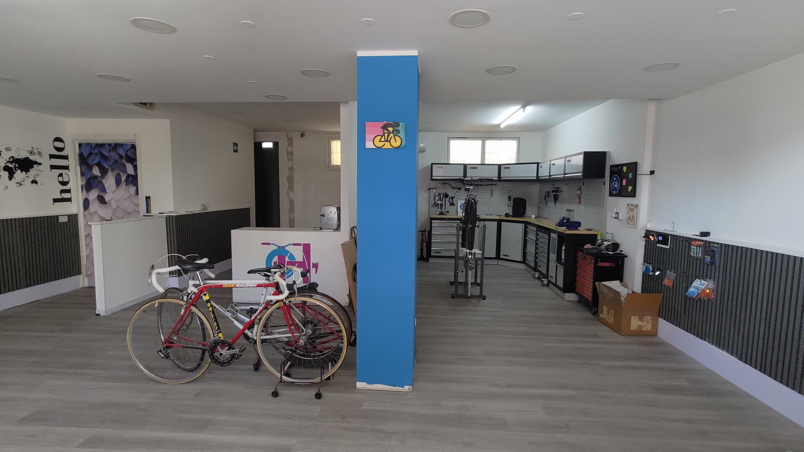 CYCLE CYCLE